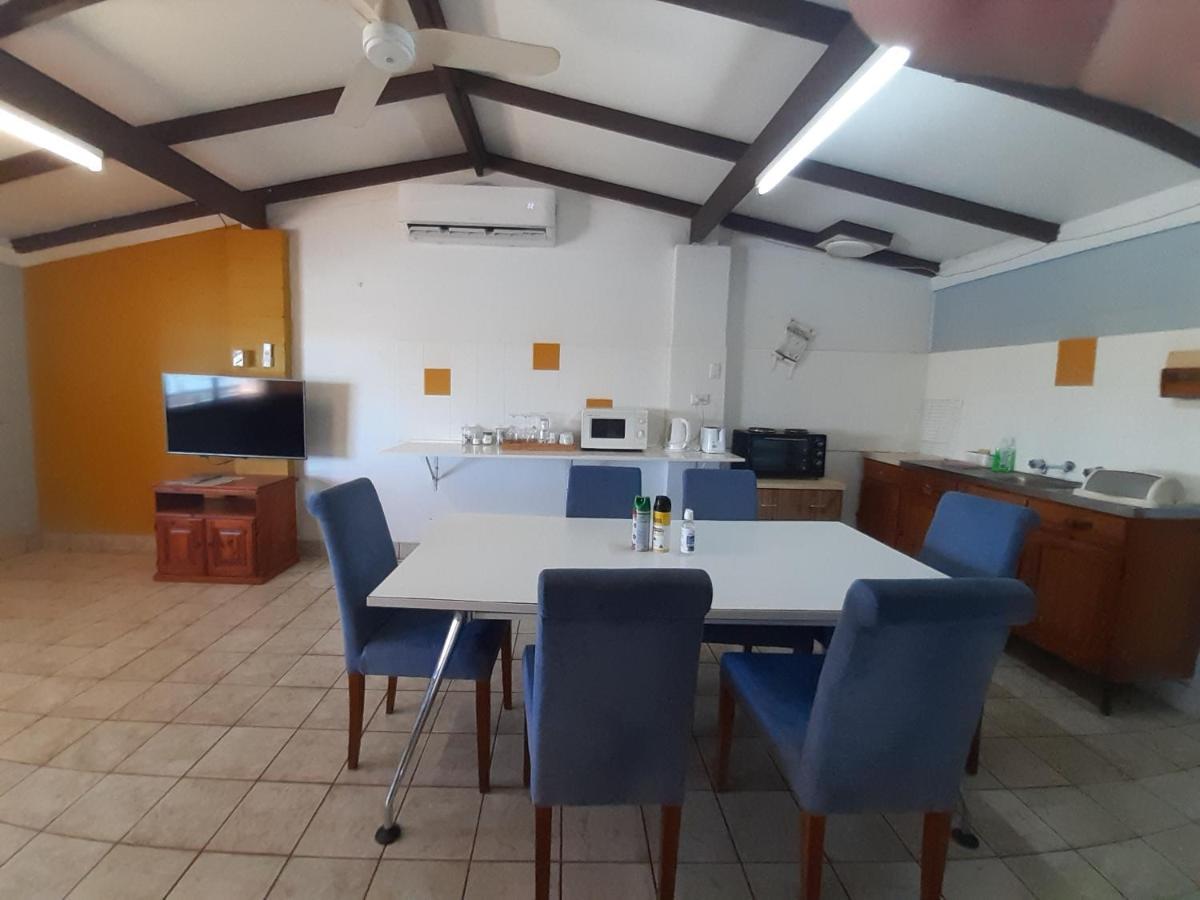 Pelican Point Waterfront Resort Formerly Carnarvon Beach Retreat Luaran gambar