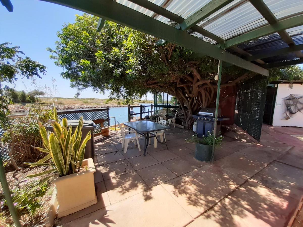 Pelican Point Waterfront Resort Formerly Carnarvon Beach Retreat Luaran gambar