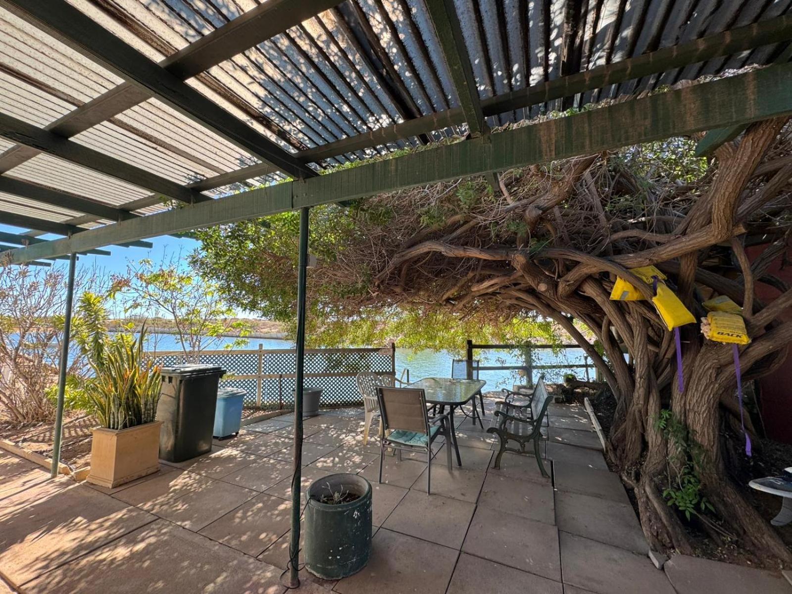 Pelican Point Waterfront Resort Formerly Carnarvon Beach Retreat Luaran gambar