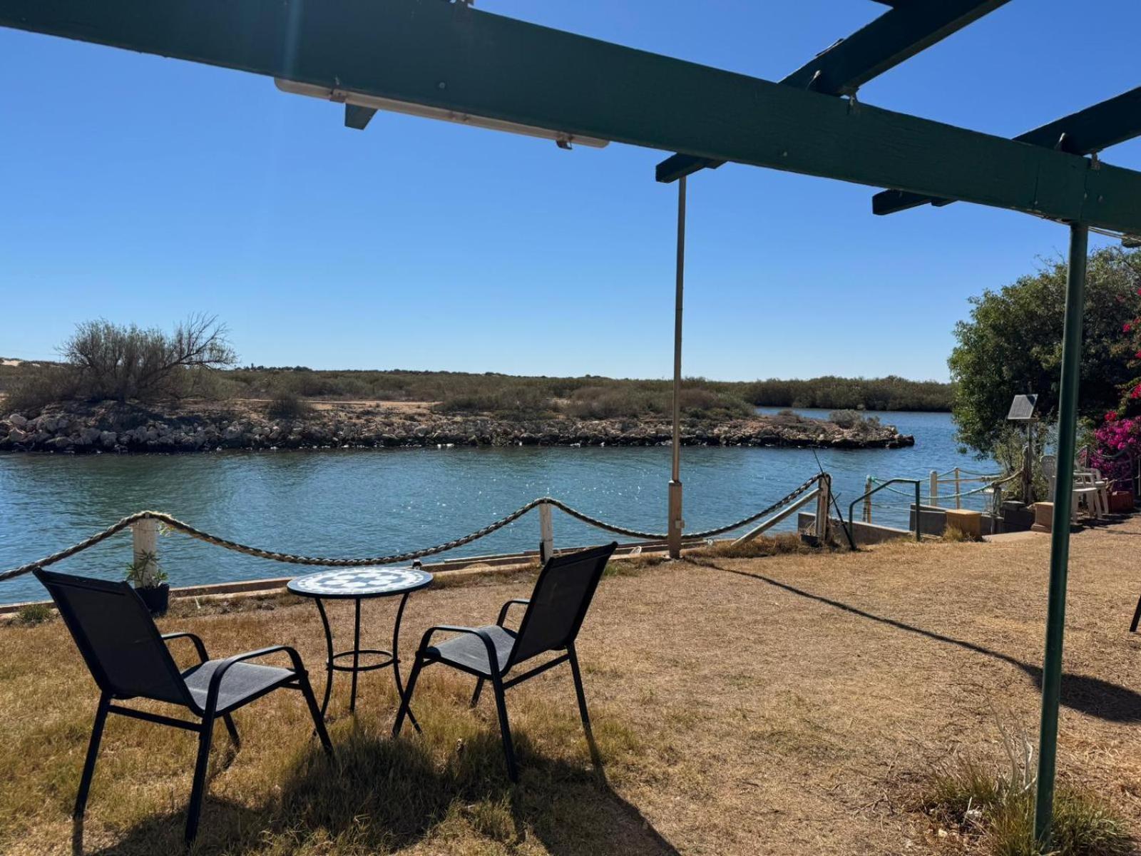 Pelican Point Waterfront Resort Formerly Carnarvon Beach Retreat Luaran gambar