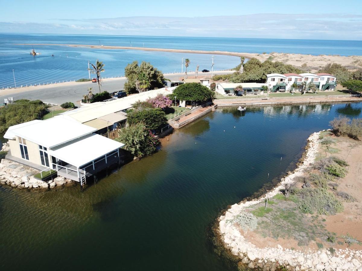 Pelican Point Waterfront Resort Formerly Carnarvon Beach Retreat Luaran gambar